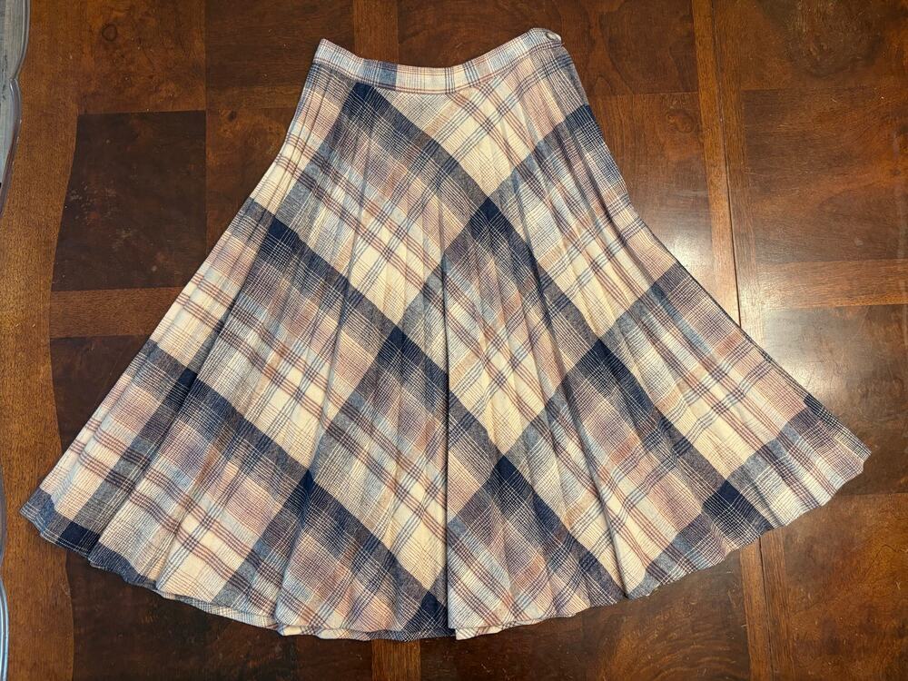 Vintage Wool Plaid Pleated Midi Skirt Size 9/10 | Navy Cream Brown